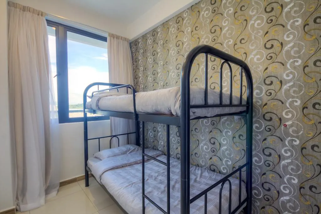 Homestay Super Condo Near Queensbay Mall George Town
